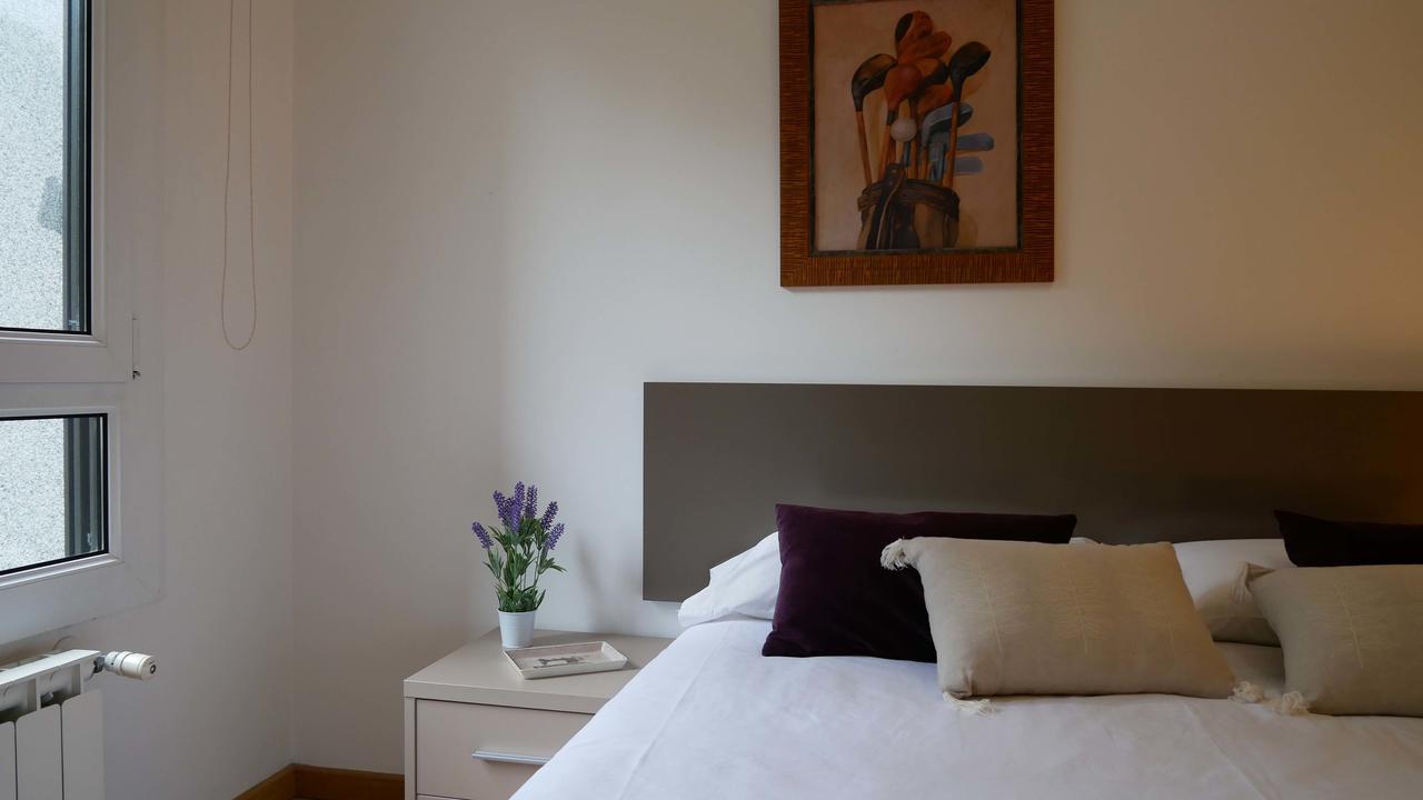 Apartamentos Antares 1 Milladoiro Eksteriør bilde